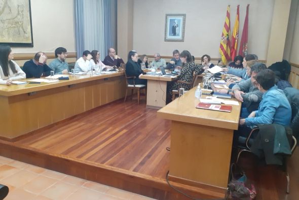 El Ayuntamiento de Alcañiz acuerda en pleno la petición de presencialidad de la UVI móvil durante 24 horas los siete días de la semana