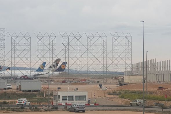 El Aeropuerto de Teruel afronta 2023 con ampliación de actividades