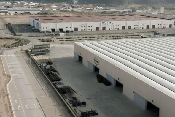 La terminal ferroviaria en Platea estará terminada este año y en marzo, la mejora del alumbrado