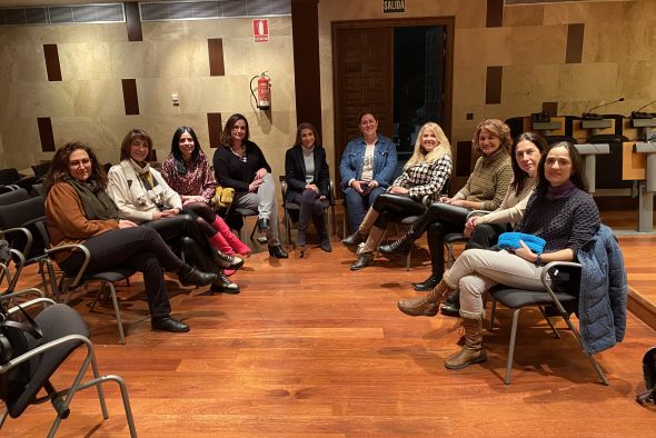 María Vigara sustituye a Elena Lluch como presidenta de la asociación Enredadas BPW Teruel