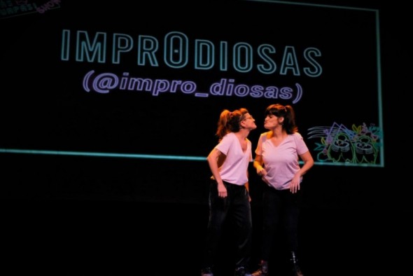 Ana Nirvana y Lorena Marciana, actrices: “Queremos impulsar el teatro de improvisación en Teruel porque sabemos que funciona”