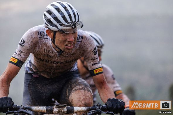 Roberto Bou roza el podio en la penúltima etapa de la Cape Epic