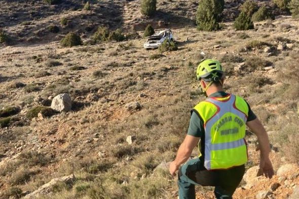 Un vecino de Teruel de 66 años muere al salirse de la carretera en La Puebla de Valverde