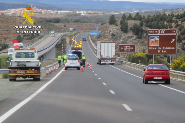 La Guardia Civil de Teruel investiga al conductor de un vehículo implicado en un accidente ocurrido en la A-23, cerca de Albentosa