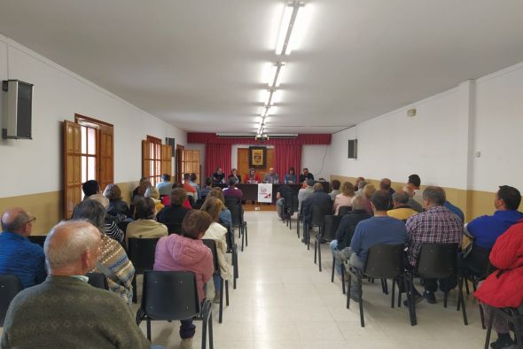 Ganar Montalbán presenta sus propuestas en un acto multitudinario en la localidad