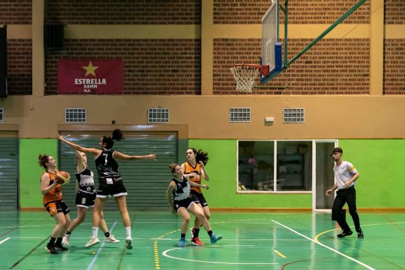 El baloncesto turolense se mantiene vivo gracias a los equipos femeninos
