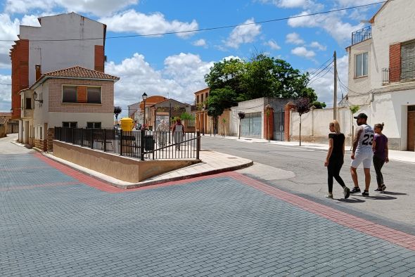El Ayuntamiento de Calamocha mejora el asfaltado del barrio del Santo Cristo