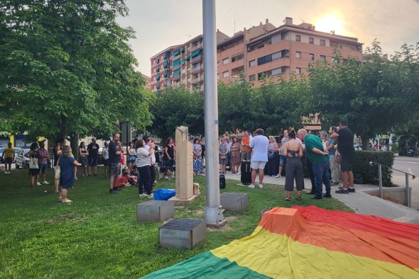 La celebración del Día del Orgullo LGBTIQ+ enfrenta al equipo de gobierno y la oposición en Alcañiz