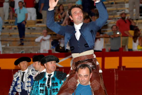 La corrida de rejones da el pistoletazo de salida a la Feria del Ángel de Teruel