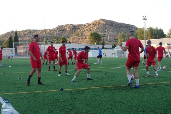 El Alcañiz inicia su preparación con seis duelos amistosos