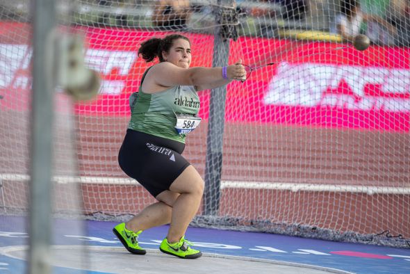 Elena Sanz, lanzadora de martillo alcañizana: “La mente es lo más importante; el deporte de alto rendimiento  no es para todo el mundo”