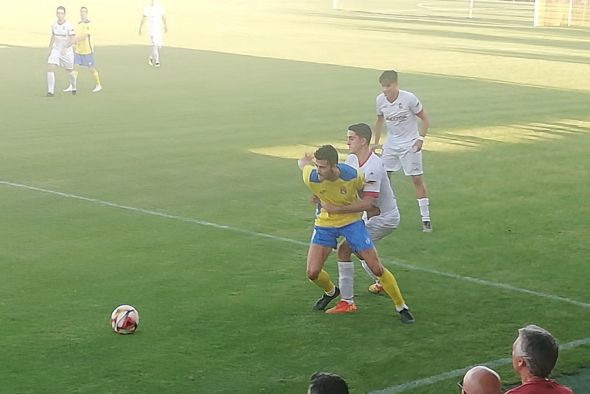 Derrota justa del Utrillas en el complicado debut en la Copa RFEF (3-0)