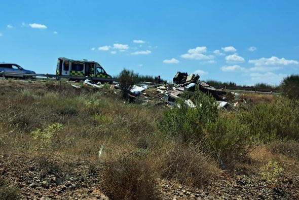 Fallece una mujer en un accidente de tráfico en la A-23 a la altura de La Puebla de Valverde