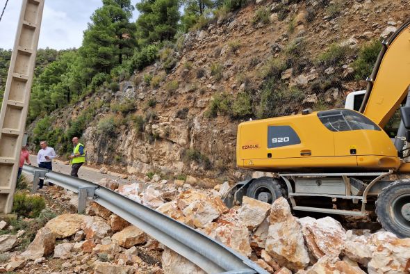 La carretera de Beceite a Valderrobres permanecerá cerrada al tráfico por los desprendimientos en el túnel