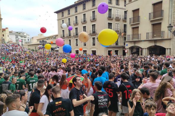 El chupinazo a las 12 de la mañana de este viernes abre las Fiestas de Alcañiz 2023