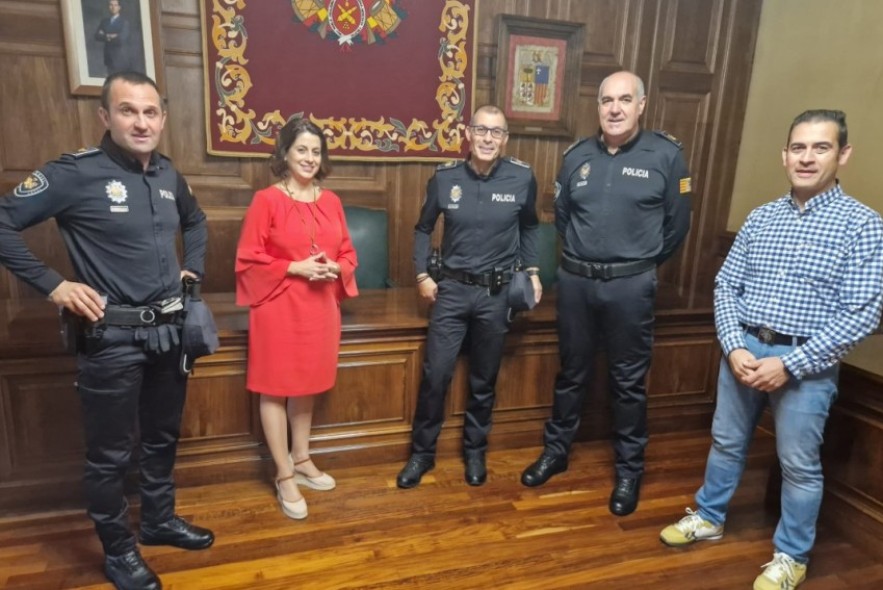 Cuatro agentes de la Policía Local de Teruel condecorados con la Medalla al Mérito Policial