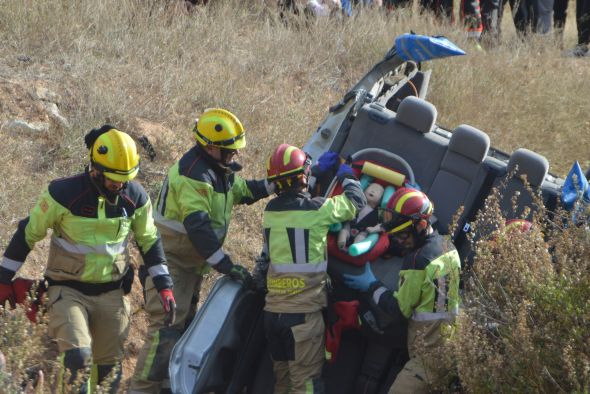 Bomberos y profesionales sanitarios se forman en seguridad vial en Technopark Motorland