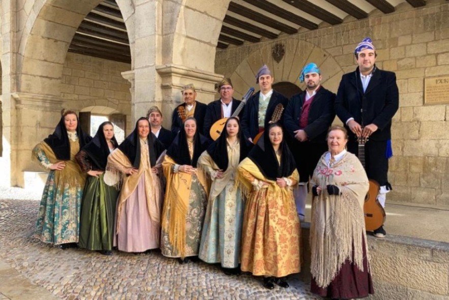 Carlos Briansó, presidente de la Asociación Folclórico Cultural Aires del Matarraña: “El Bolero de Valderrobres es el baile más querido, lo bailan unas cien personas el 16 de agosto”