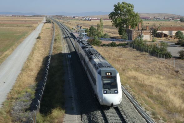 Adif adjudica por 34 millones de euros las subestaciones eléctricas de tracción de Cariñena y Villafranca del Campo