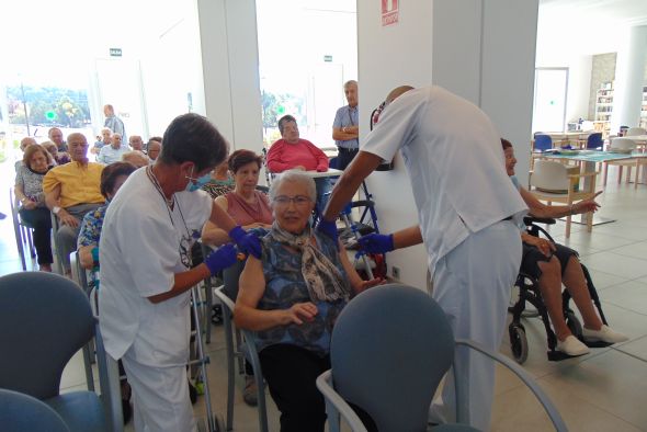 Sanidad anima a vacunarse contra la gripe ante el incremento de las infecciones respiratorias