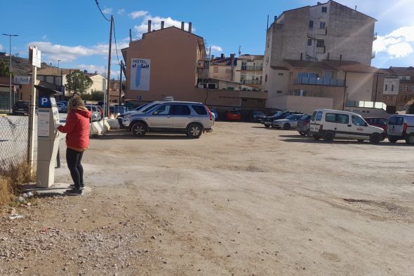 La zona azul empieza a funcionar en Valderrobres en cinco calles céntricas