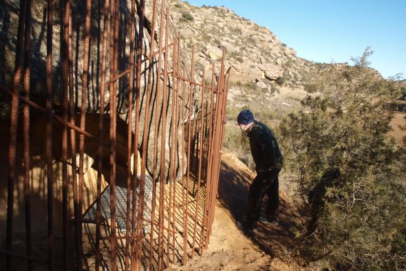 Protegen el abrigo del Estrecho del Regallo de Valmuel, dos años después de su descubrimiento