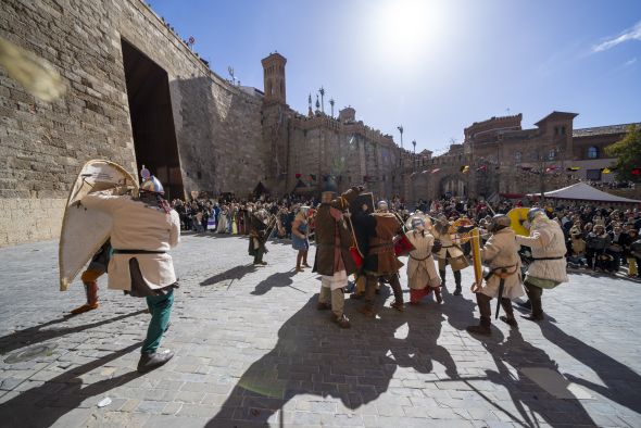 Galería de fotos: La villa medieval de Teruel vive afanosamente las horas previas a la llegada de Diego