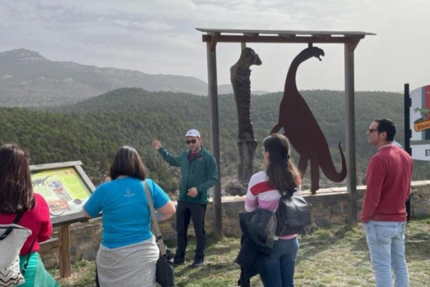 La Fundación Dinópolis forma sobre los recursos paleontológicos de la comarca Gúdar-Javalambre a sus técnicos de turismo