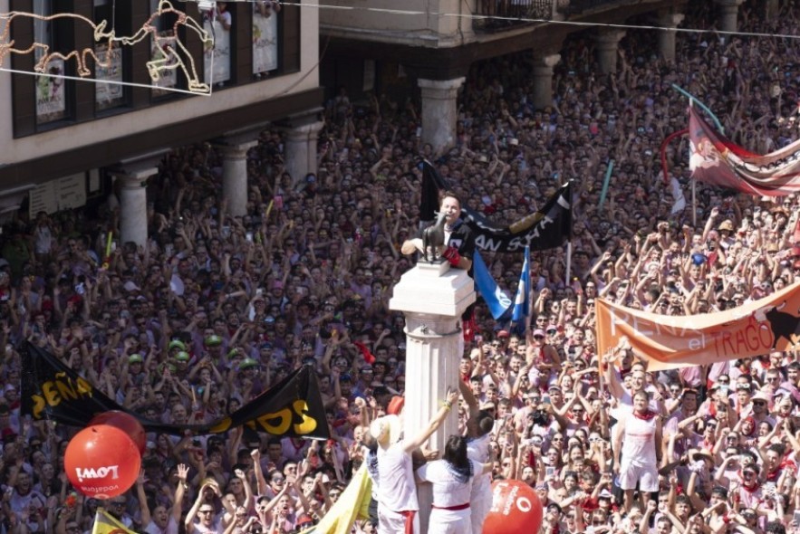 Abierto el plazo para presentarse al concurso del cartel anunciador de las Fiestas de la Vaquilla y al Certamen Internacional de Poesía Amantes de Teruel