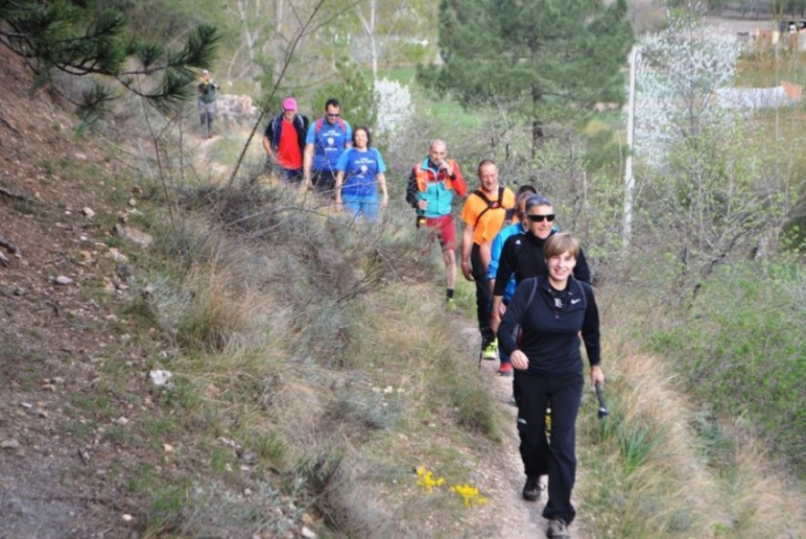 Cien participantes en la I Andada Popular Hojas Muertas  en Montalbán