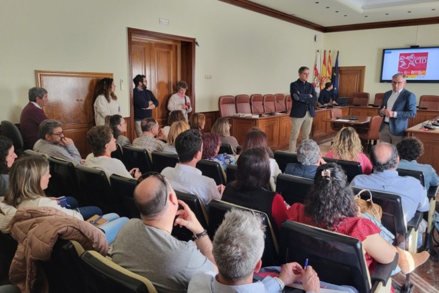 El sector turístico del Camino del Cid en la provincia de Teruel conoce las ventajas del nuevo Club de Producto Turístico