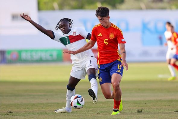 La España de Juan Hernández cae en su debut en el europeo ante Portugal