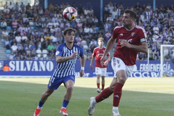 El CD Teruel abandona Primera RFEF con un empate en casa de la Ponferradina (1-1)