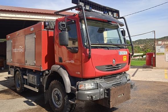 El Matarraña traspasa camiones  de extinción de incendios a la DGA