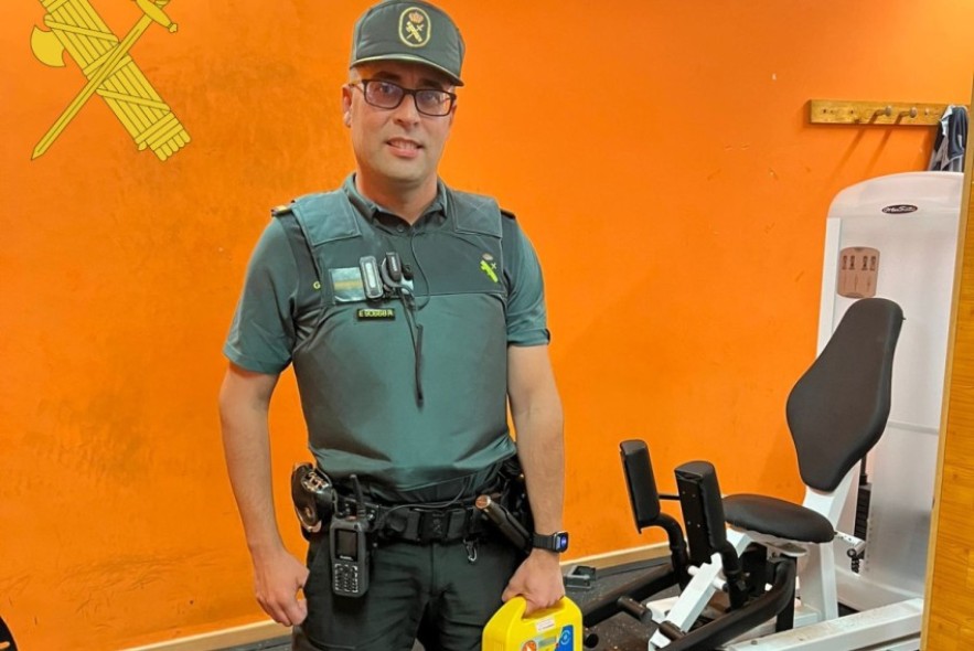 Un guardia civil de Teruel fuera de servicio auxilia a una persona que estaba sufriendo una parada cardiorrespiratoria en un gimnasio de Valderrobres