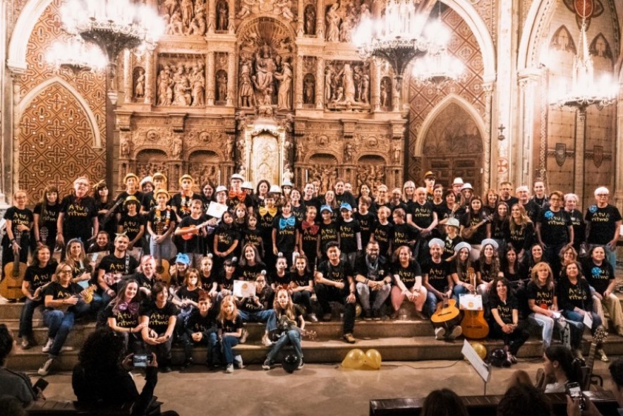 El fin de curso de A tu ritmo llena de música moderna la Iglesia de San pedro