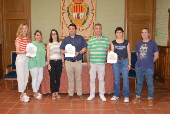 Los comerciantes de ACSA impulsan una nueva cabezuda para la ciudad de Alcañiz