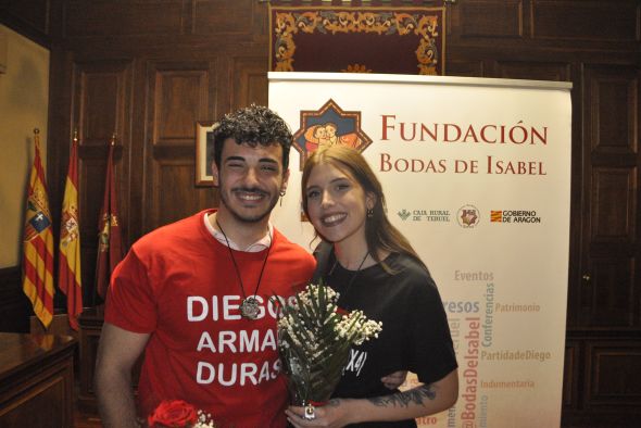 Andrea Gálvez Sánchez  y Sergio Caballero Mateo son las nuevas caras  de los Amantes de Teruel