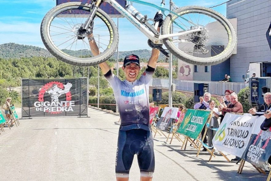Roberto Bou, ciclista del Klimatiza Toteemi Cabberty: “Me he quitado media espina, la otra media me la quitaré en el Mundial”