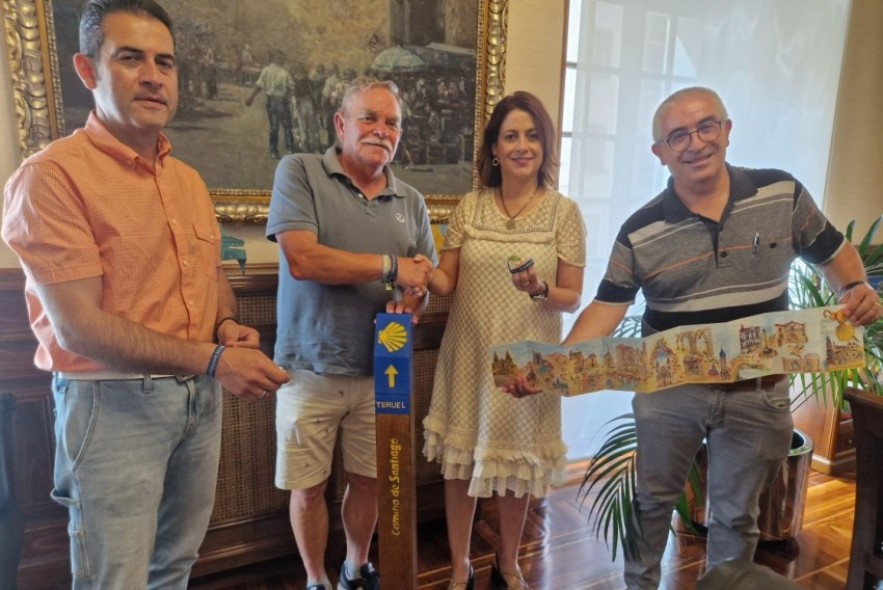 Presentan el Camino de Santiago de Sagunto que pasa por la capital turolense