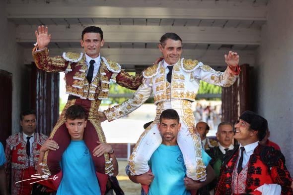 Sánchez Vara  y ‘El Galo’ triunfan  con los toros de Palha en Calamocha