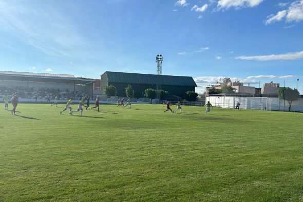 El Calamocha pone el fútbol, los goles para ganar son del Caspe