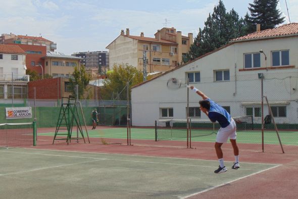 Diego Esteban, en la fase final del Open de Teruel de tenis