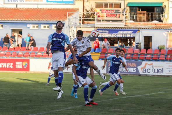 El CD Teruel afronta ya la semana previa a la liga con 700 abonados