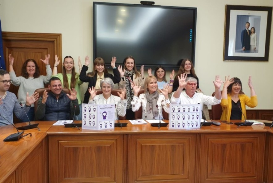 El IET apoya el proyecto educativo Signoinclusión para facilitar la enseñanza al alumnado con problemas de audición