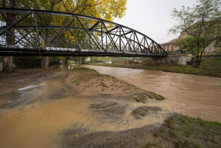 El Ayuntamiento  de Teruel pide a los ciudadanos que no se acerquen al río Turia ante la alerta de crecidas