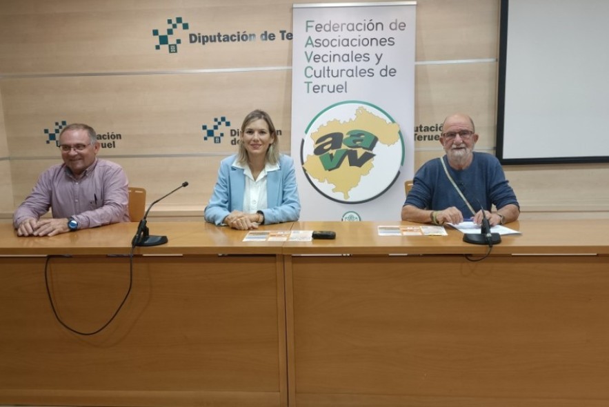 La Escuela Vecinal de la FACVT aborda en Teruel 'La educación como motor de desarrollo en los territorios rurales', con el apoyo de la DPT