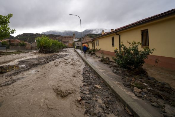 Sin fecha para reparar los destrozos causados por el temporal en Aragón al no poder acceder a los cauces