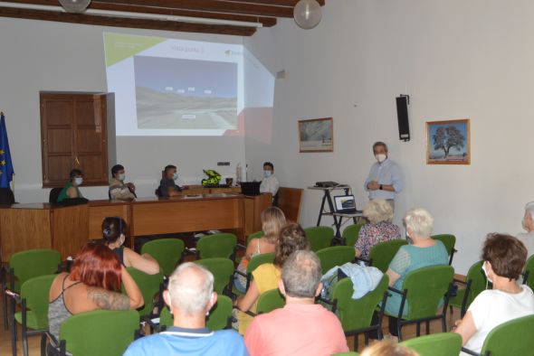 Energía y Minas aprueba  la instalación de 40 molinos  en el entorno de Majalinos