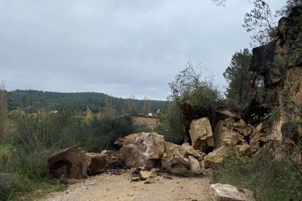 El agua de boca no es apta  en la mitad de los municipios que beben de Cueva Foradada